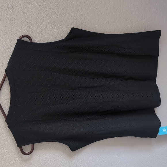 NWT Cupshe Black Eyelet Tank - Picture 3 of 6